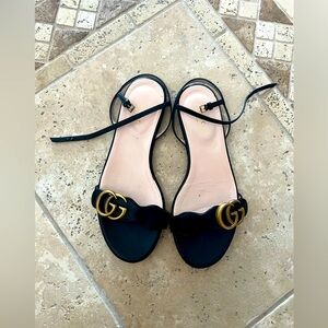 Gucci Mormont leather double sandals black size 5.5